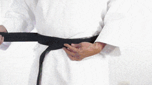 Tie-a-Jiu‐Jitsu-Belt-Step-4.360p